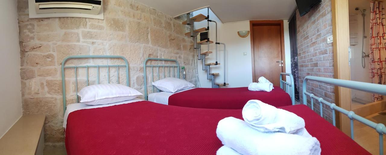 Holiday Home Gustirna Selca  Kamer foto